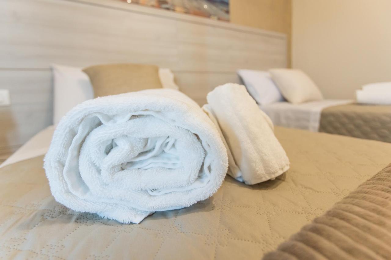 Oasi Perla Del Mare Rooms 아치카스텔로 외부 사진