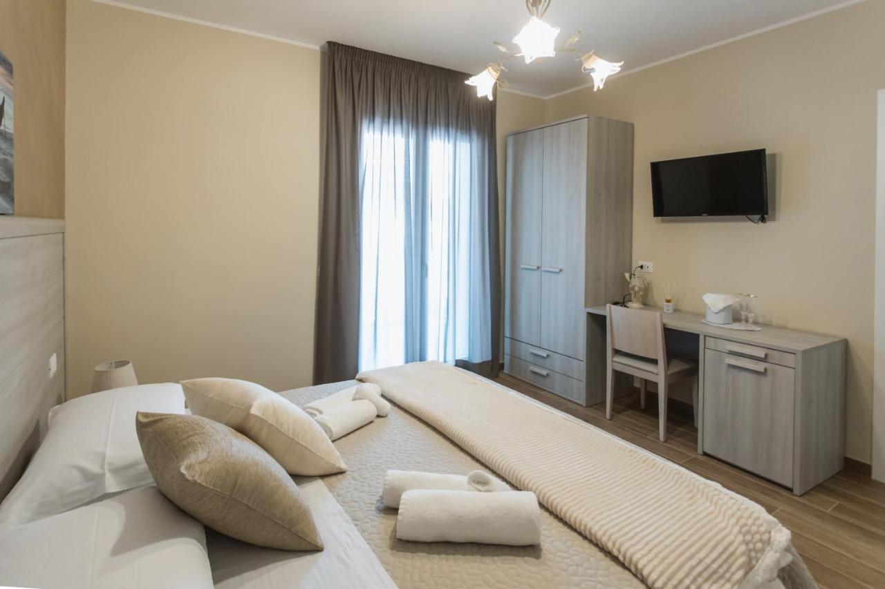 Oasi Perla Del Mare Rooms 아치카스텔로 외부 사진