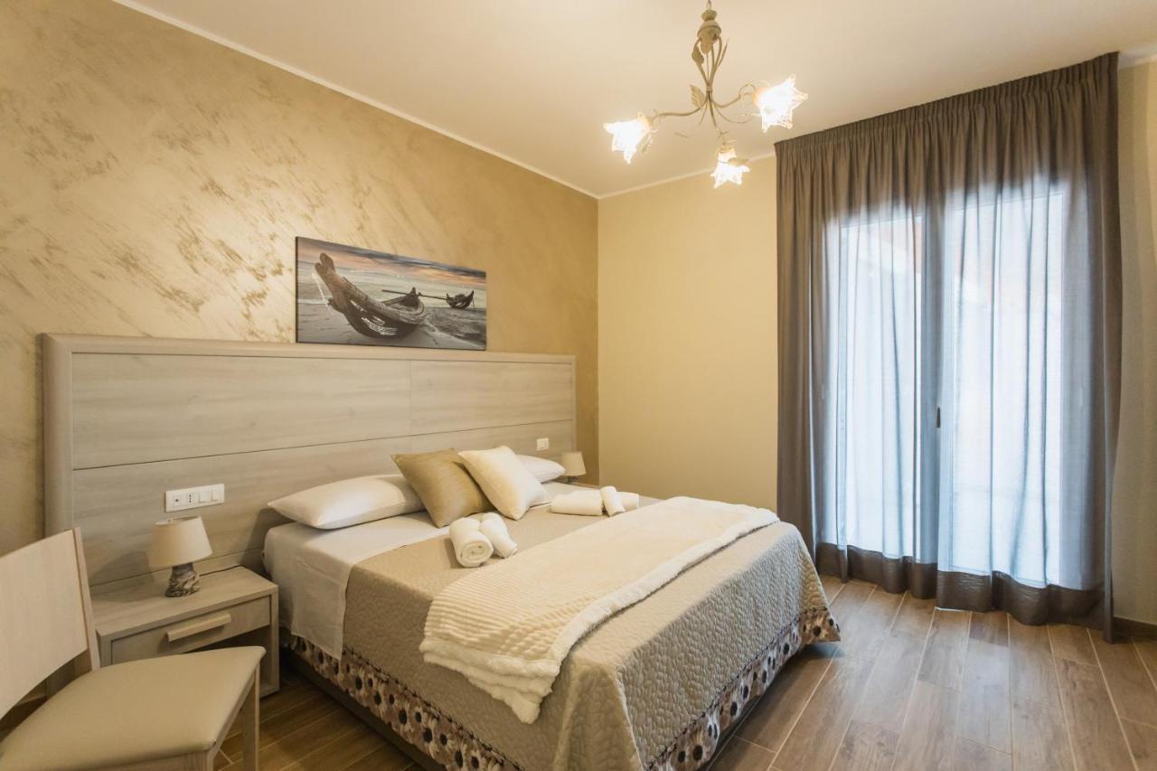 Oasi Perla Del Mare Rooms 아치카스텔로 외부 사진