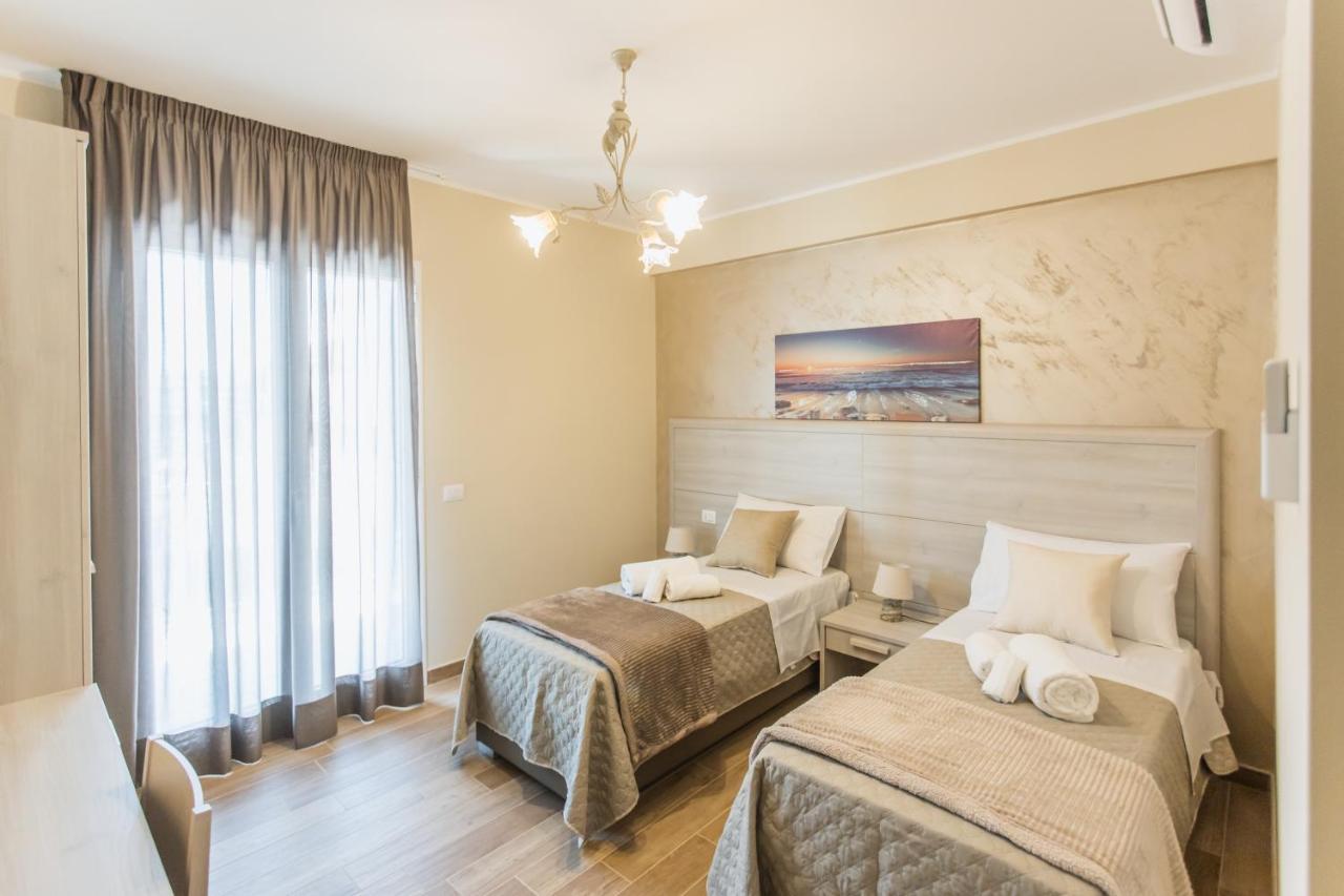 Oasi Perla Del Mare Rooms 아치카스텔로 외부 사진