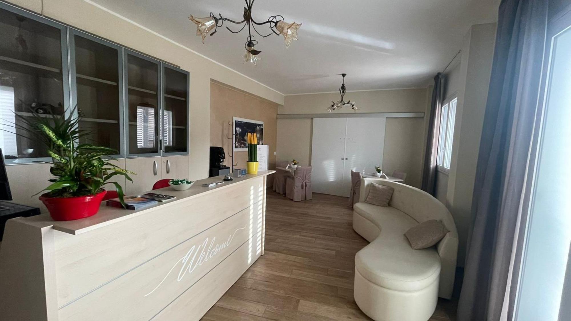 Oasi Perla Del Mare Rooms 아치카스텔로 외부 사진